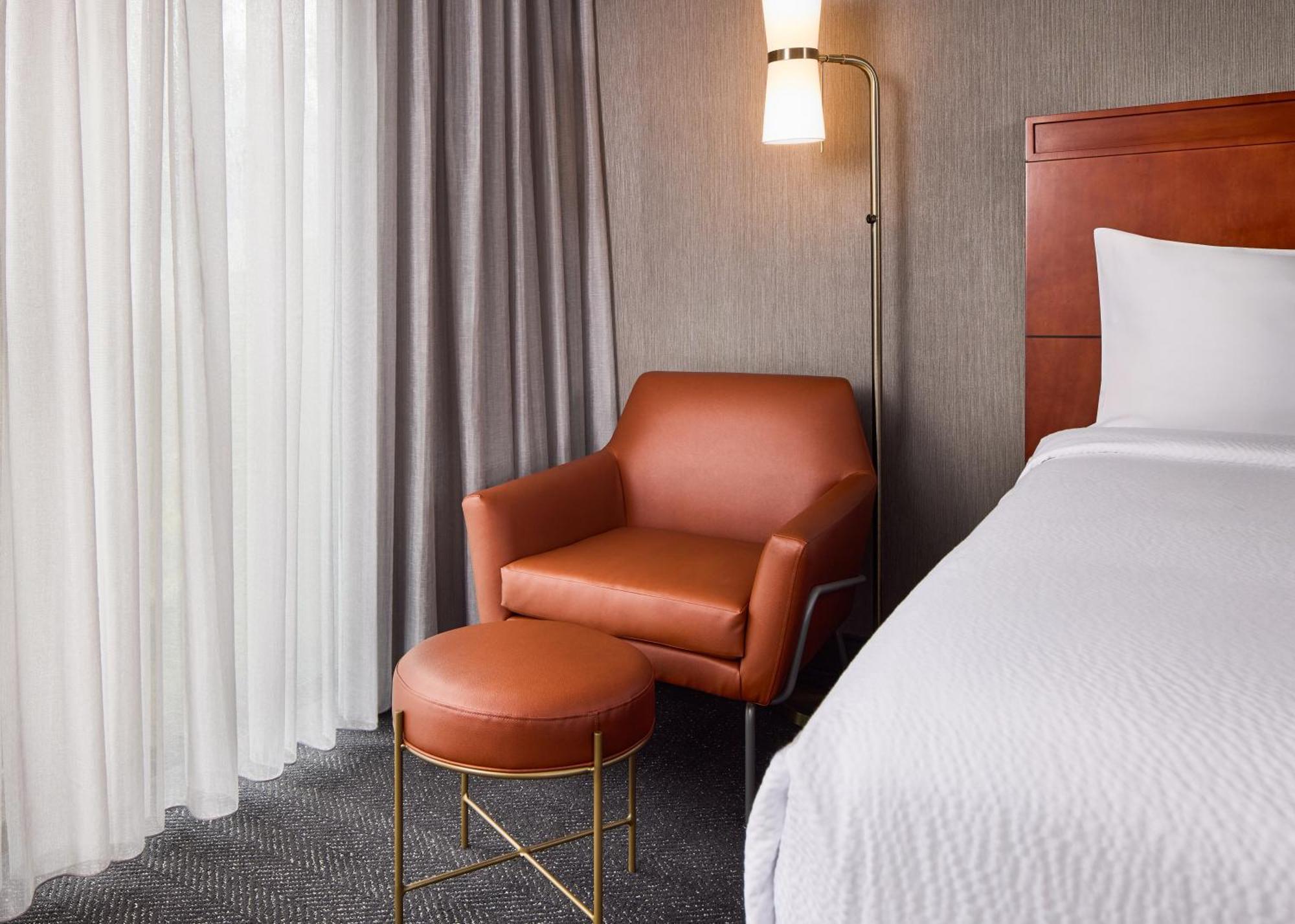 Courtyard By Marriott Fort Collins Eksteriør billede
