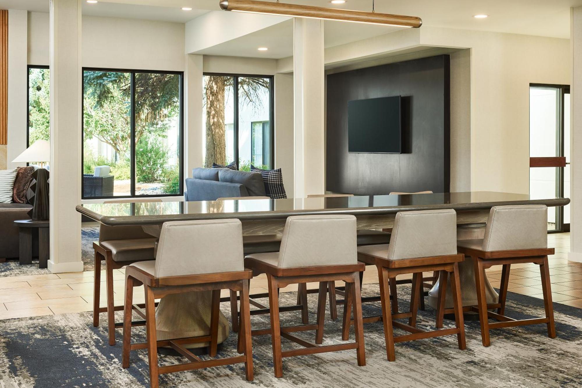 Courtyard By Marriott Fort Collins Eksteriør billede