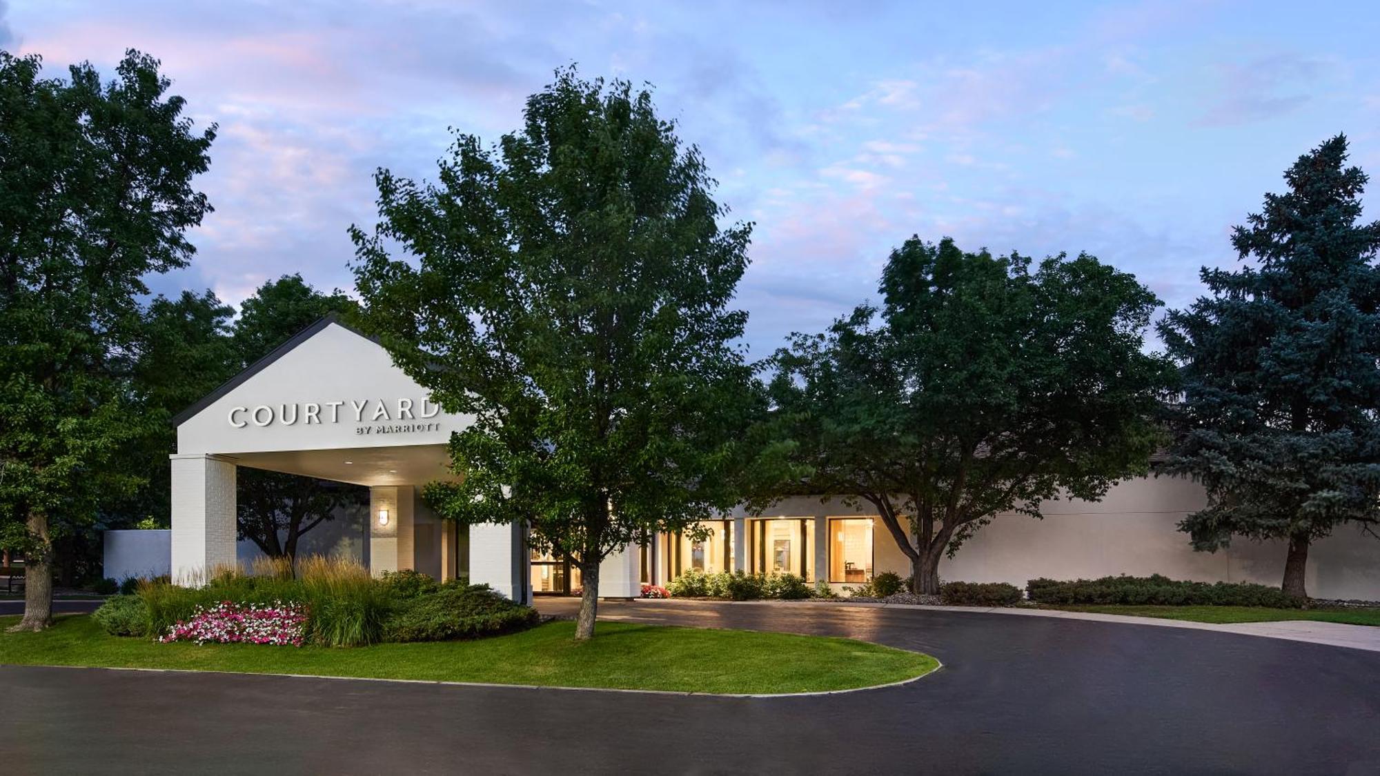 Courtyard By Marriott Fort Collins Eksteriør billede