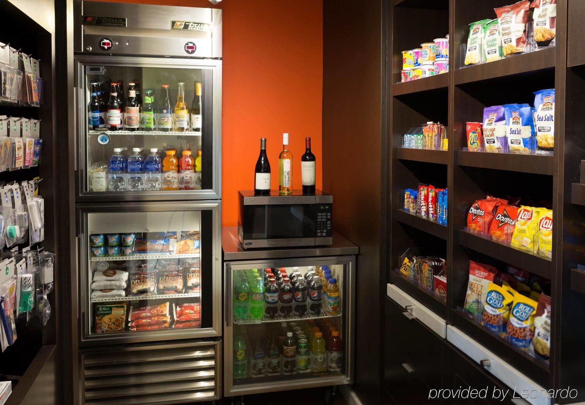 Courtyard By Marriott Fort Collins Eksteriør billede
